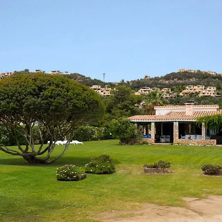 Tiziana Tatil Evi *